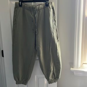 Aerie light green sweat pants